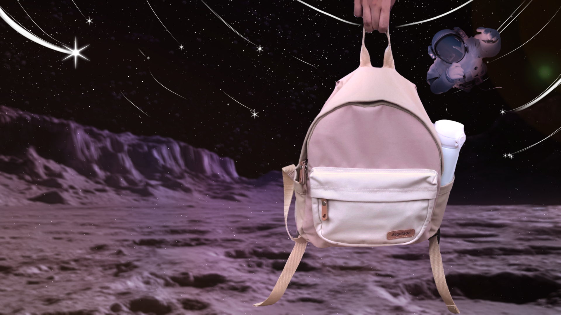 Backpack Esgotado di latar luar angkasa
